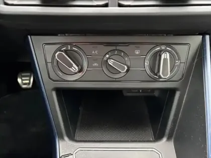 Photo 14 Volkswagen Polo  1.0 TSI 95ch United Euro6d-T