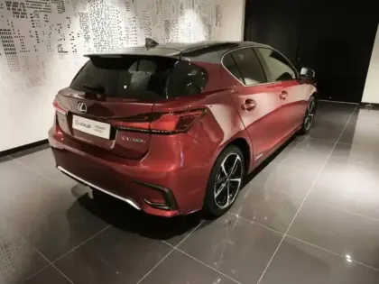 Photo 5 Lexus CT  200h Luxe Séduion