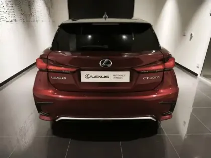 Photo 6 Lexus CT  200h Luxe Séduion