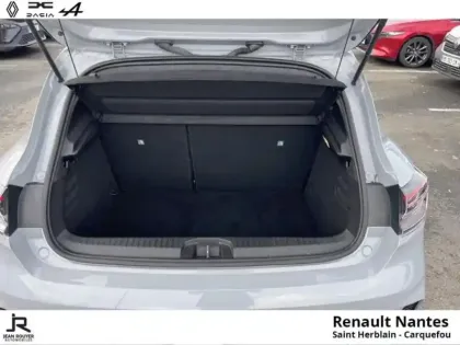 Photo 14 Renault Clio  1.6 E-Tech 145ch full hybrid Techno