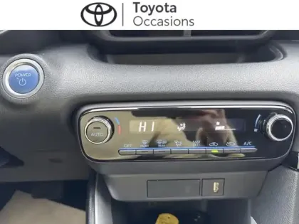 Photo 10 Toyota Yaris  116h Dynamic 5p MY22