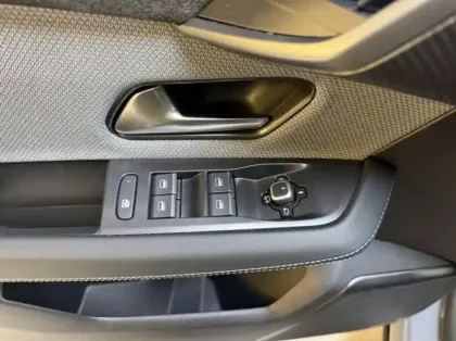 Photo 10 Opel Grandland Gén. II Ph1 GS 5