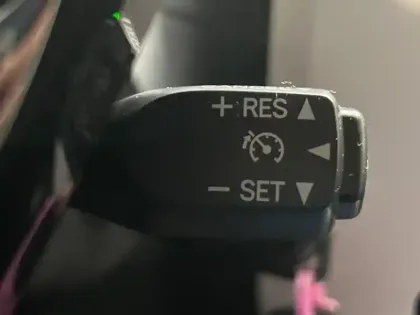 Photo 10 Citroën C1  VTi 72 S&S Millenium 5p  E6.d