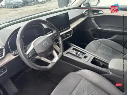 Photo 14 Seat Leon  eHybrid 204ch Xcellence DSG6 GPS Camera