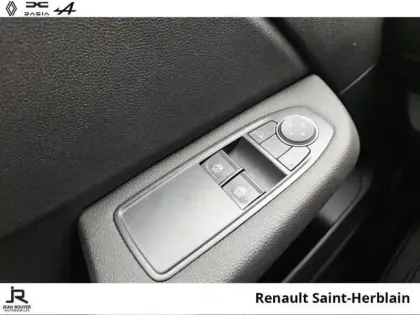 Photo 18 Renault Clio Gén. V (BJA) Ph1 Business 5