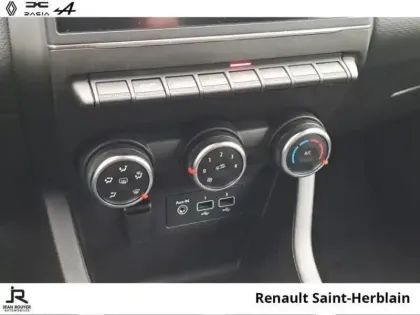 Photo 14 Renault Clio Gén. V (BJA) Ph1 Business 5