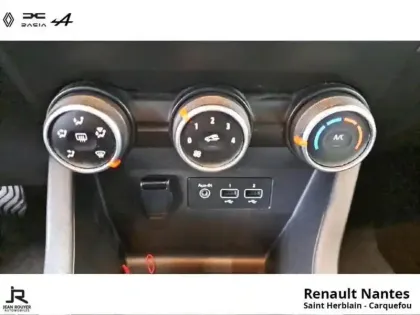 Photo 8 Renault Clio Gén. V (BJA) Ph1 Business 5