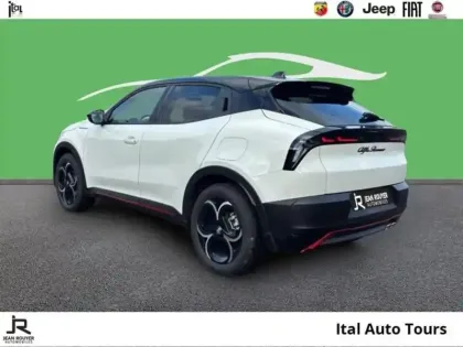 Photo 6 Alfa Romeo Junior  1.2 Ibrida 145ch Speciale e-DCT6