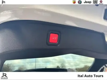 Photo 11 Alfa Romeo Junior  1.2 Ibrida 145ch Speciale e-DCT6