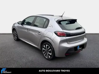 Photo 6 Peugeot 208  e- 136ch Style