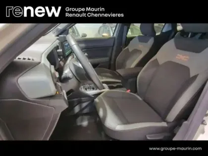 Photo 8 Dacia Duster  1.6 hybrid 140ch Extreme