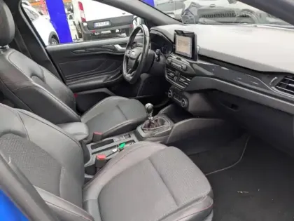 Photo 12 Ford Focus  1.0 EcoBoost 125ch ST-Line