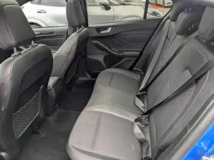 Photo 10 Ford Focus  1.0 EcoBoost 125ch ST-Line