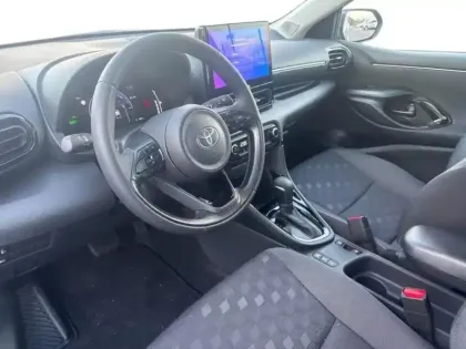 Photo 14 Toyota Yaris Gén. IV Ph1 NG Design 5