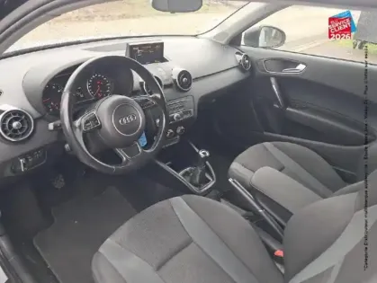 Photo 30 Audi A1  1.0 TFSI 95ch ultra Ambiente