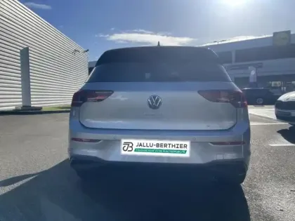 Photo 6 Volkswagen Golf  1.5 eHybrid 204ch VW Edition DSG6