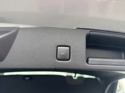 Photo 14 Ford Kuga Gén. III Ph2 ST-Line X 5