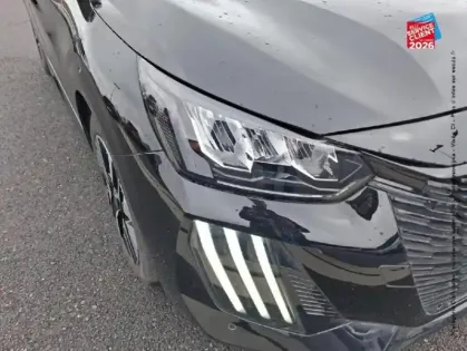 Photo 12 Peugeot 208  1.2 PureTech 100ch S/S Allure Radar AV/AR Carplay