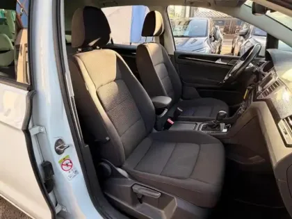 Photo 5 Volkswagen Golf Sportsvan  1.4 TSI 125ch BlueMotion Technology Sound DSG7