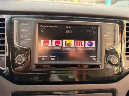 Photo 12 Volkswagen Golf Sportsvan  1.4 TSI 125ch BlueMotion Technology Sound DSG7