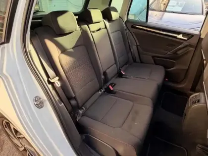 Photo 6 Volkswagen Golf Sportsvan  1.4 TSI 125ch BlueMotion Technology Sound DSG7