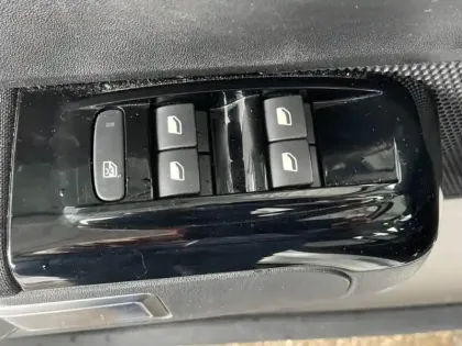 Photo 10 Citroën C3  1.2 PureTech 110ch S&S C-Series 124g