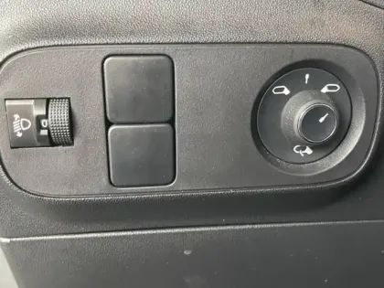 Photo 11 Citroën C3  1.2 PureTech 110ch S&S C-Series 124g