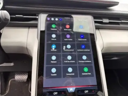 Photo 11 Ford Explorer  286ch Extended Range 77kWh Pack Premium RWD