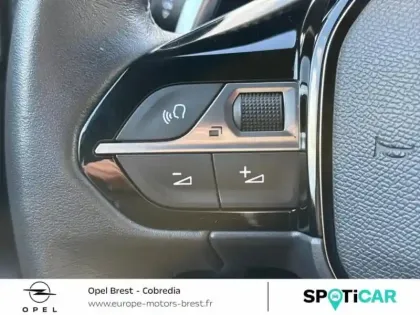 Photo 9 Peugeot 2008  1.5 BlueHDi 130ch S&S Allure EAT8