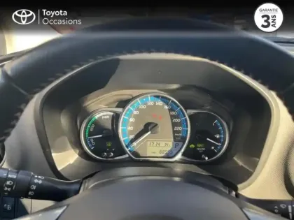 Photo 13 Toyota Yaris  HSD 100h Dynamic 5p Pack Zen