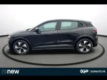 Photo 17 Renault Megane  E-Tech Electric EV60 220ch Equilibre super charge