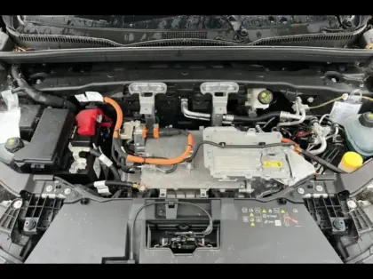 Photo 29 Renault Megane  E-Tech Electric EV60 220ch Equilibre super charge