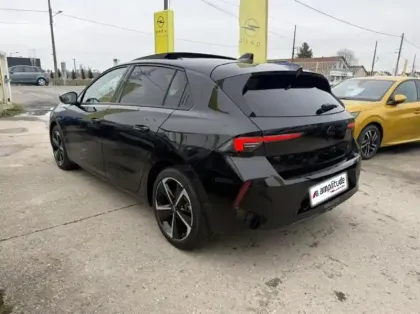 Photo 6 Opel Astra  1.2 Turbo 130ch GS