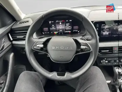 Photo 11 Skoda Kamiq  1.0 TSI Evo 2 116ch Selection DSG7 Camera