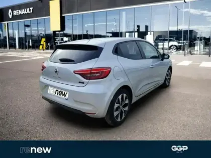 Photo 5 Renault Clio  1.6 E-Tech hybride 145ch Evolution