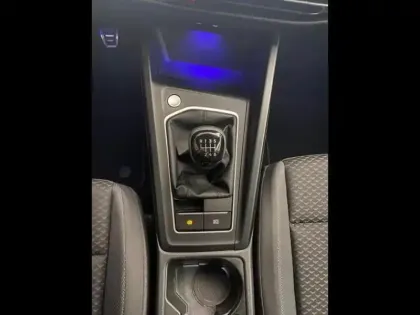 Photo 11 Volkswagen Golf  2.0 TDI SCR 115ch Active