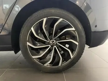 Photo 10 Volkswagen Golf  2.0 TDI SCR 115ch Active