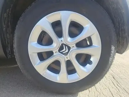 Photo 10 Citroën C3  PureTech 82ch Graphic S&S E6.d