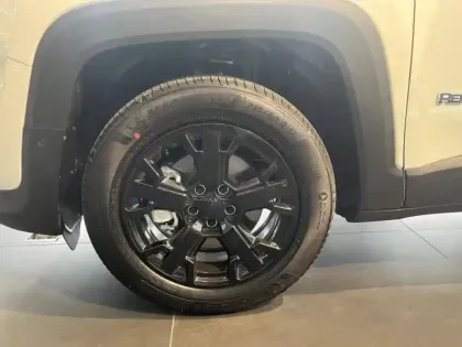 Photo 6 Jeep Renegade  1.5 Turbo T4 130ch MHEV North Star BVR7