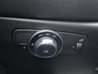 Photo 12 Alfa Romeo Tonale  1.5 Hybrid 130ch Edizione Speciale TCT