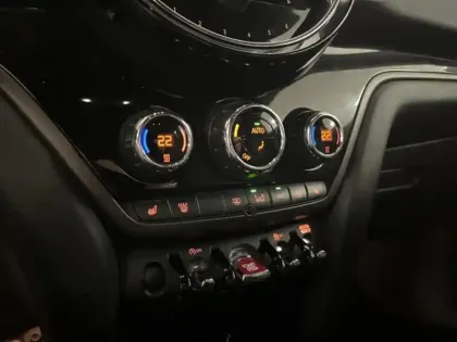 Photo 12 Mini Countryman  Cooper 136ch  Edition Premium BVA7