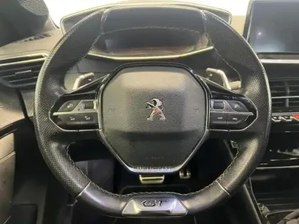 Photo 10 Peugeot 208 Gén. II Ph1 NG GT 5