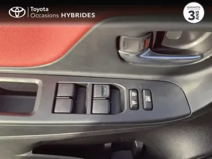 Photo 12 Toyota Yaris  100h Collection 5p RC19