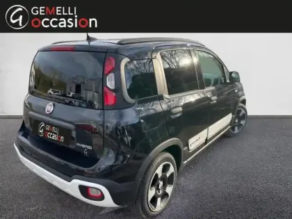 Photo 10 Fiat Panda  Pandina 1.0 65ch BSG S&S Hybrid Cross