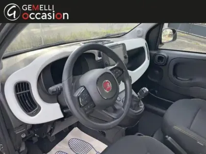 Photo 7 Fiat Panda  Pandina 1.0 65ch BSG S&S Hybrid Cross