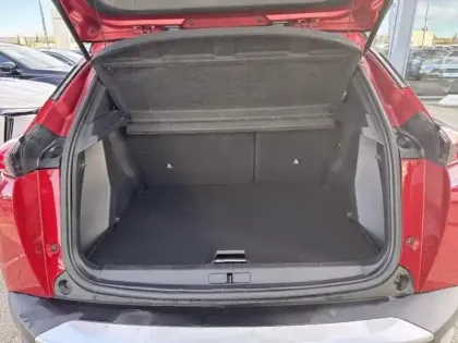 Photo 5 Peugeot 2008  1.5 BlueHDi 130ch S&S GT Pack EAT8 125g