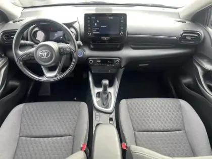 Photo 13 Toyota Yaris  116h Design 5p MY22