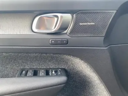 Photo 10 Volvo Xc40  B3 163ch Lounge Edition DCT 7