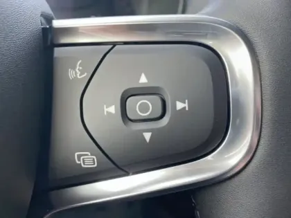 Photo 12 Volvo Xc40  B3 163ch Lounge Edition DCT 7