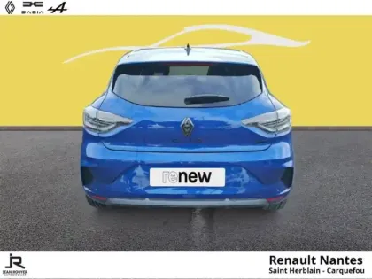 Photo 7 Renault Clio  1.6 E-Tech 145ch full hybrid esprit Alpine